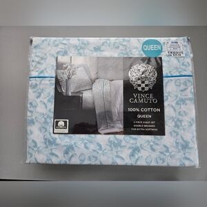 Vince Camuto Blue Floral Queen Sheet Set